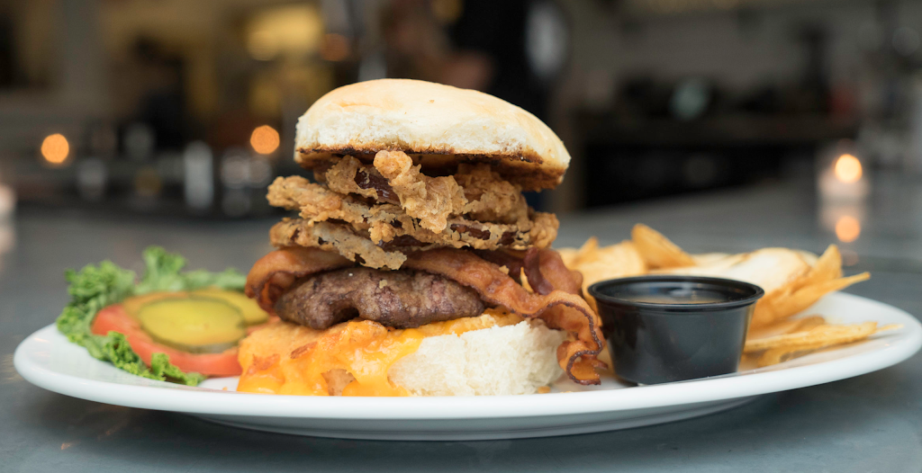 The Pike 40 | restaurant | 41010 National Rd, Belmont, OH 43718, USA | 7407820001 OR +1 740-782-0001