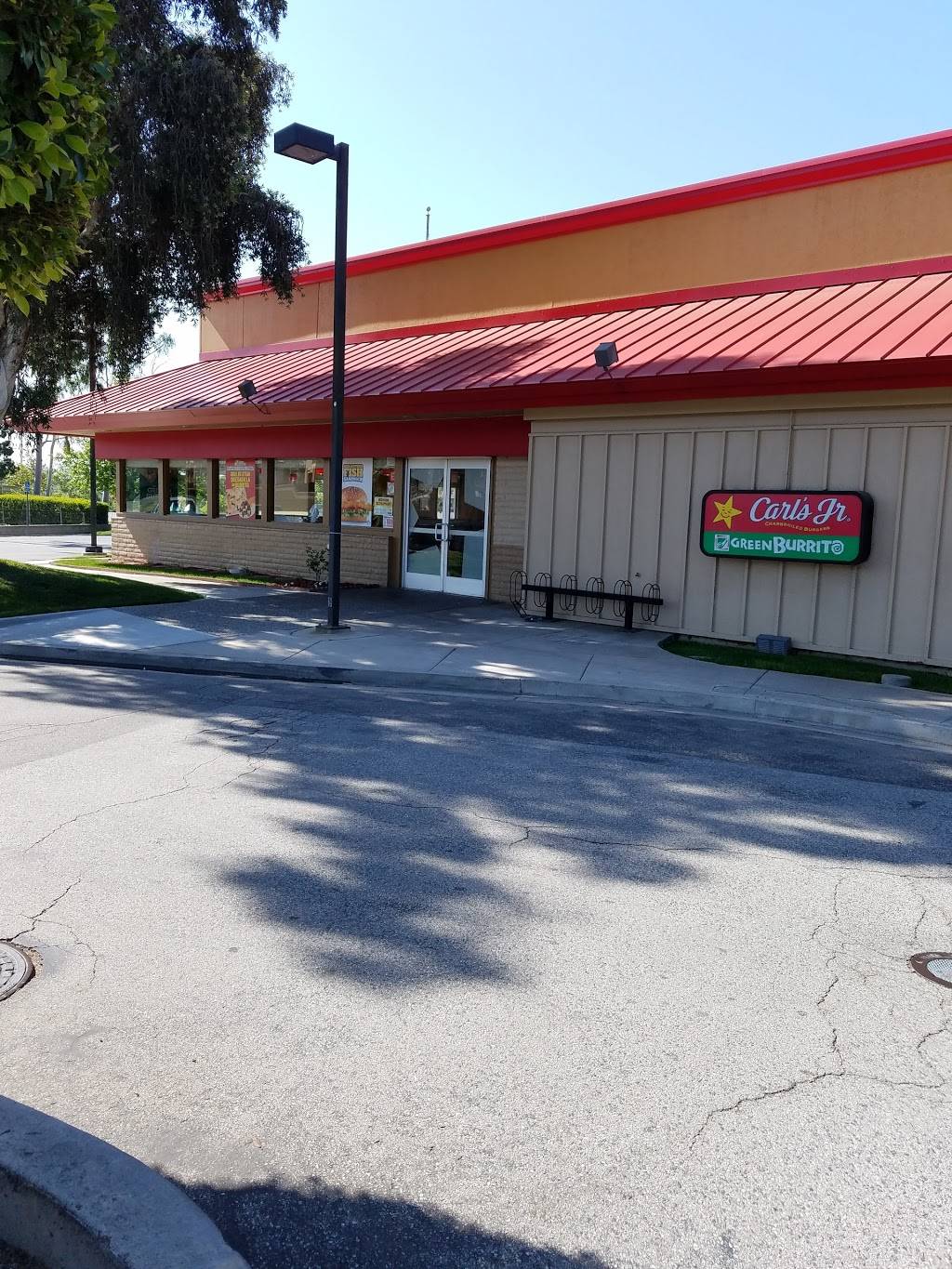 Carls Jr. / Green Burrito | restaurant | 1285 E Imperial Hwy, Placentia, CA 92870, USA | 7149964290 OR +1 714-996-4290