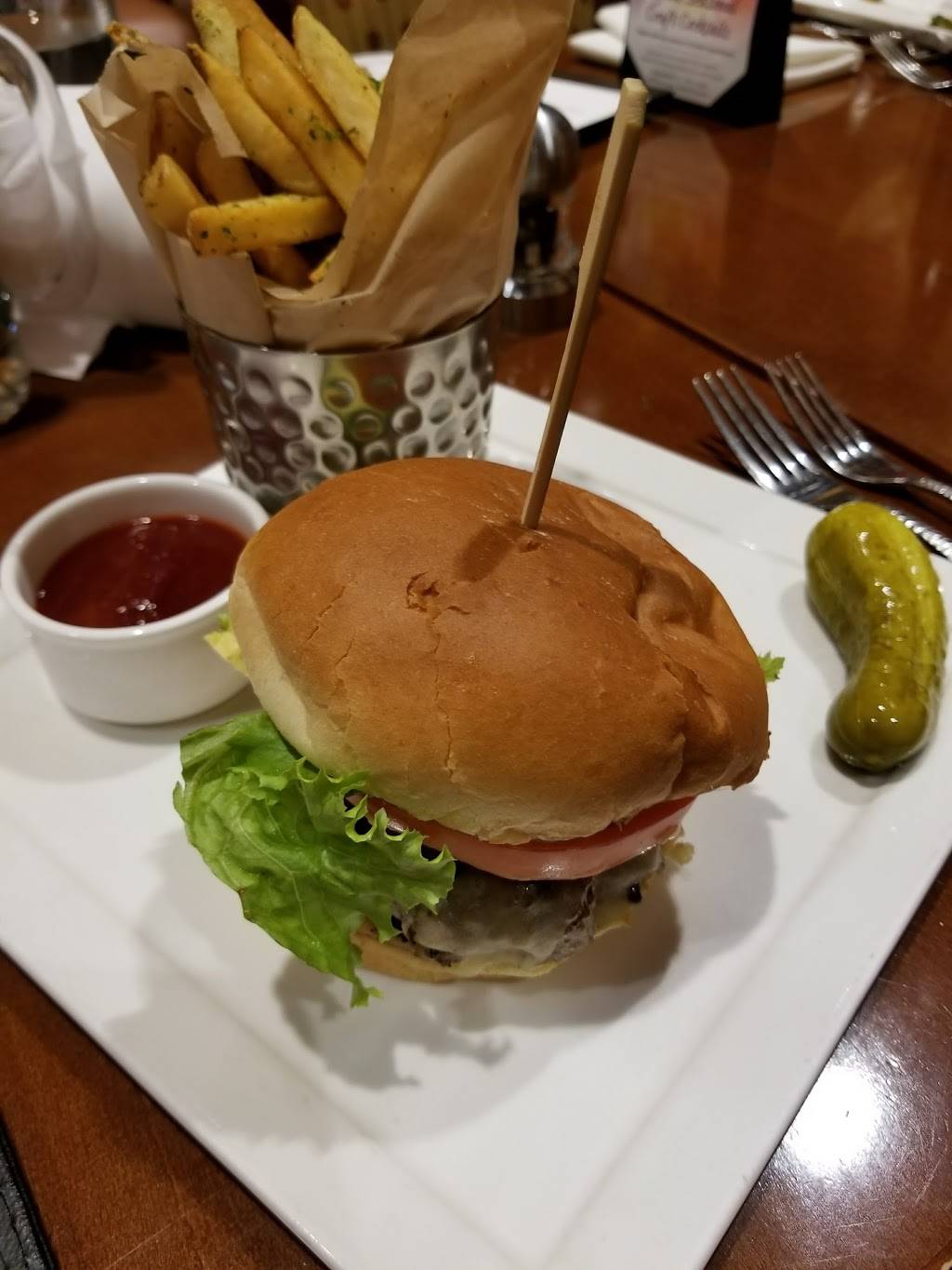 The Pub by Wegmans | restaurant | 12501 Stone Village Way, Midlothian, VA 23113, USA | 8044199960 OR +1 804-419-9960