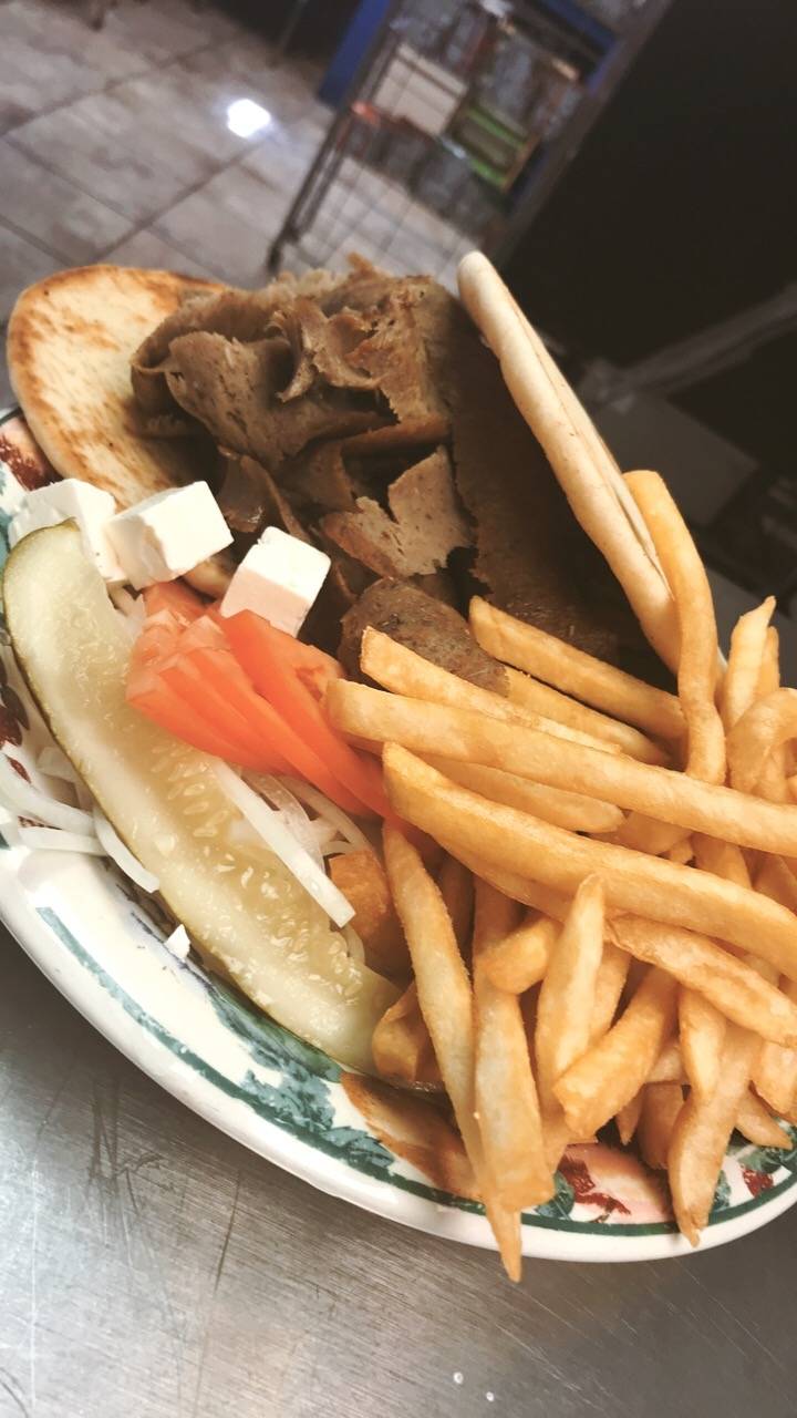 Nickys Gyros | restaurant | 1500 N Main St, Crown Point, IN 46307, USA | 2196638430 OR +1 219-663-8430