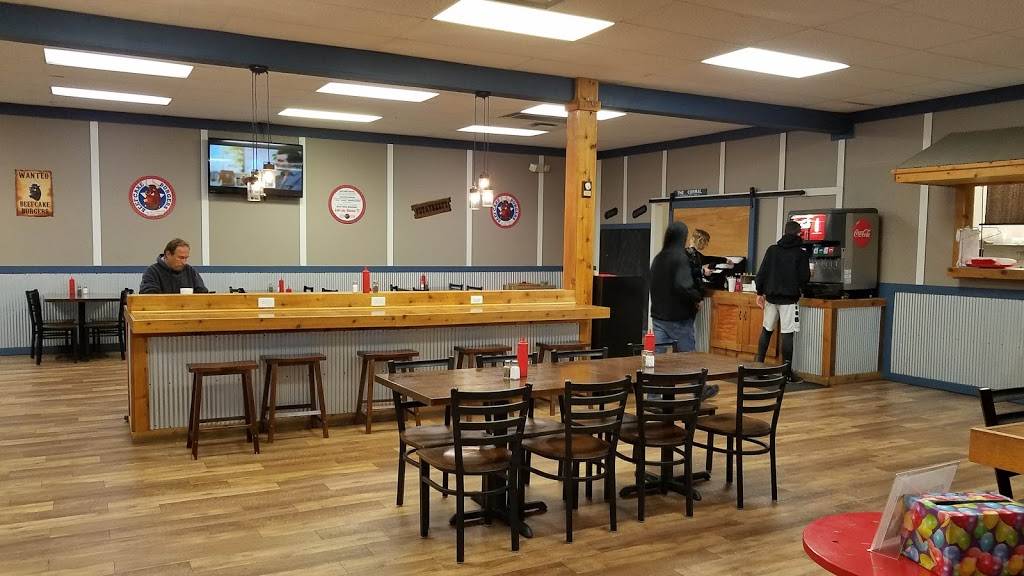 Beefcake Burgers | restaurant | 185 Morton Ave, Martinsville, IN 46151, USA | 7653418726 OR +1 765-341-8726