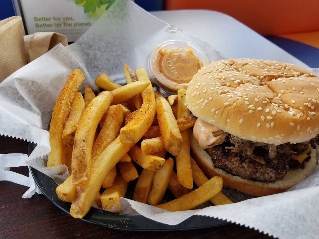 Quickies Burgers & Wings | restaurant | 1000 S State Rd 7, Hollywood, FL 33023, USA | 9549819464 OR +1 954-981-9464