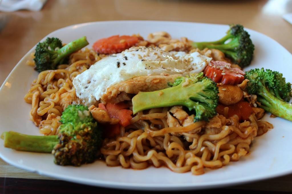 #Saynomo Asian Fusion Restaurant | cafe | 952 W Grand Ave, Porterville, CA 93257, USA | 5598547227 OR +1 559-854-7227