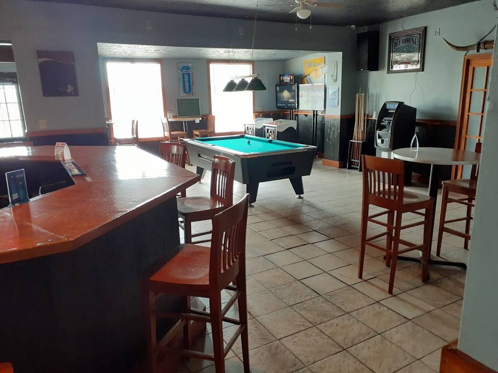 Whiskey Stop Bar & Grill | restaurant | 6509 Columbus Rd NE, Louisville, OH 44641, USA | 3308754781 OR +1 330-875-4781