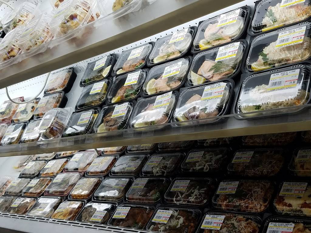 Diamond Head Market & Grill | restaurant | 3158 Monsarrat Ave, Honolulu, HI 96815, USA | 8087320077 OR +1 808-732-0077