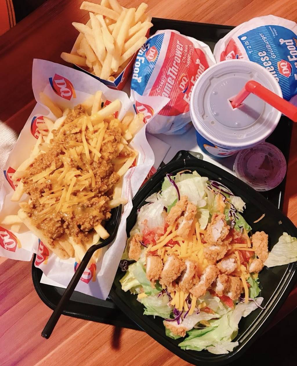 Dairy Queen | restaurant | 2002 St Joseph Blvd, Orléans, ON K1C 1E4, Canada | 6138341153 OR +1 613-834-1153