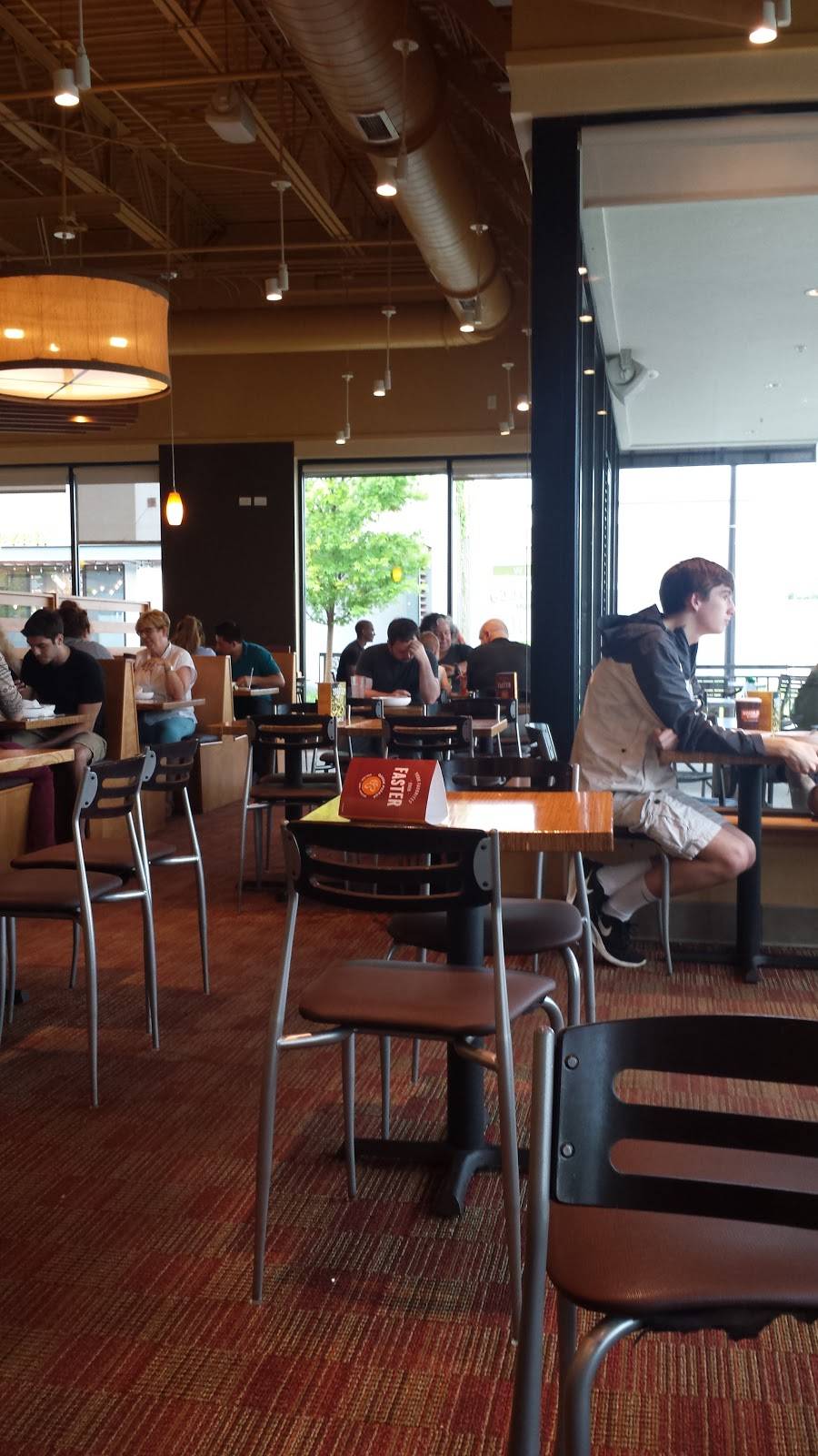 Noodles and Company | restaurant | 2035 Bond St, Charlottesville, VA 22901, USA | 4349849621 OR +1 434-984-9621
