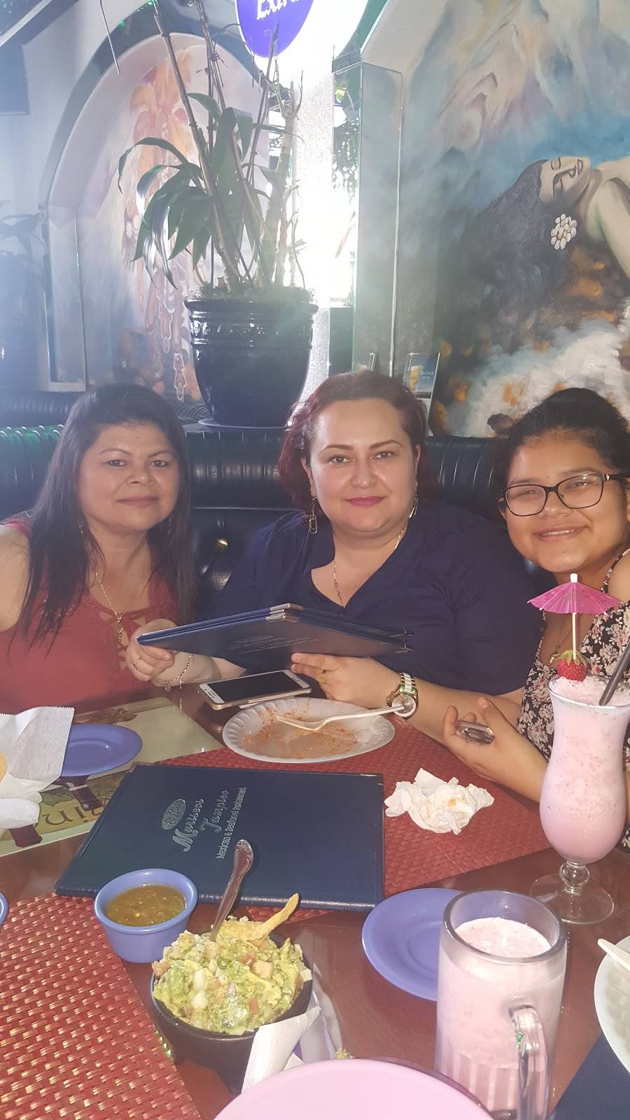 Tampico Restaurant | restaurant | 3355 Whittier Blvd, Los Angeles, CA 90023, USA | 3232642863 OR +1 323-264-2863