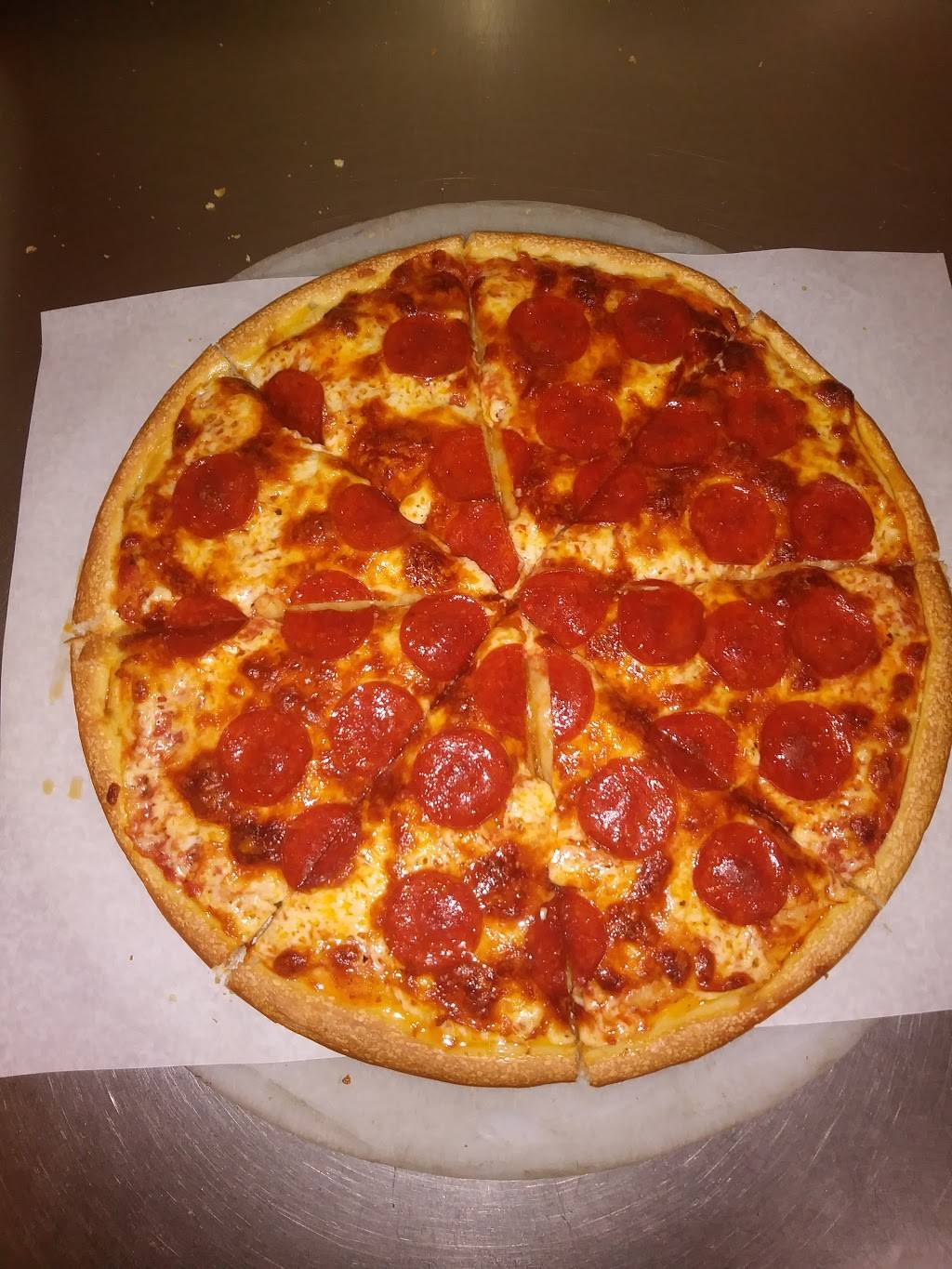 Speedy Pizza | restaurant | 2244 Mineral Spring Ave, North Providence, RI 02911, USA | 4012314141 OR +1 401-231-4141