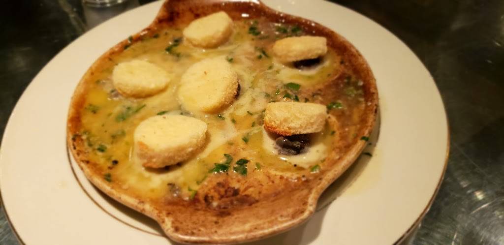 Paris Bistro & Jazz Cafe | restaurant | 8235 Germantown Ave, Philadelphia, PA 19118, USA | 2152426200 OR +1 215-242-6200