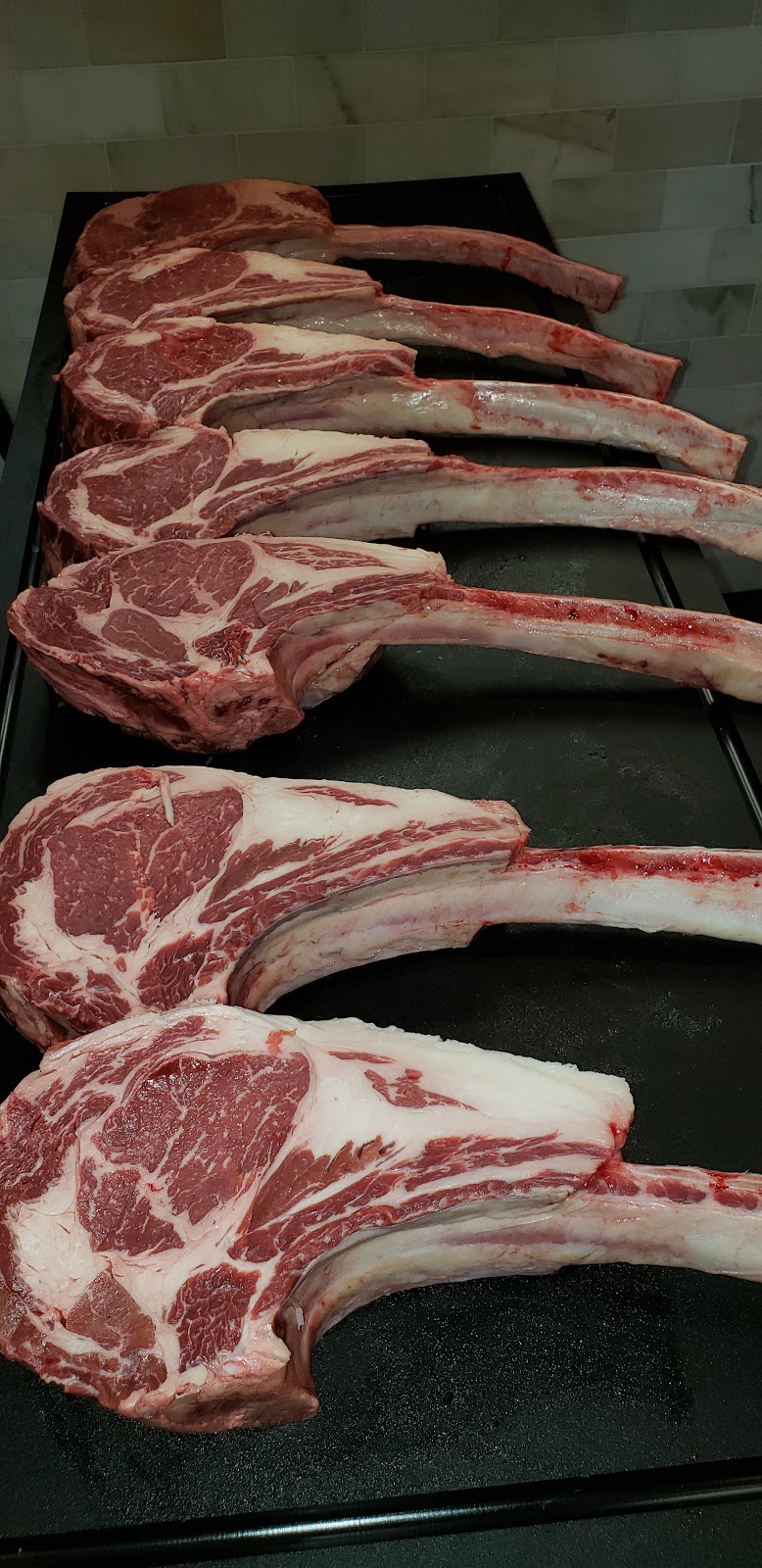 Flank steakhouse | restaurant | 14 Main St S, Hutchinson, MN 55350, USA | 3204558004 OR +1 320-455-8004