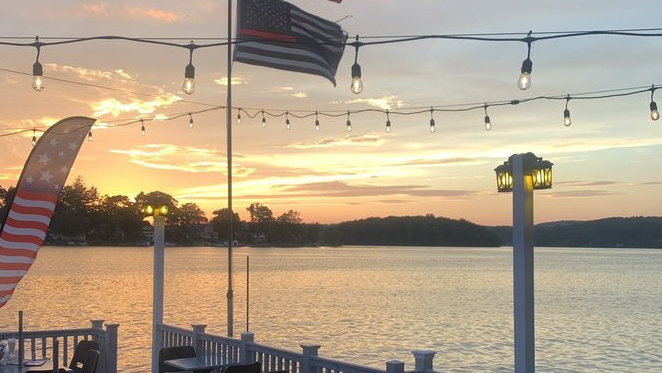 Lakeside Grille | restaurant | 156 E Lake Blvd, Mahopac, NY 10541, USA | 8456289394 OR +1 845-628-9394