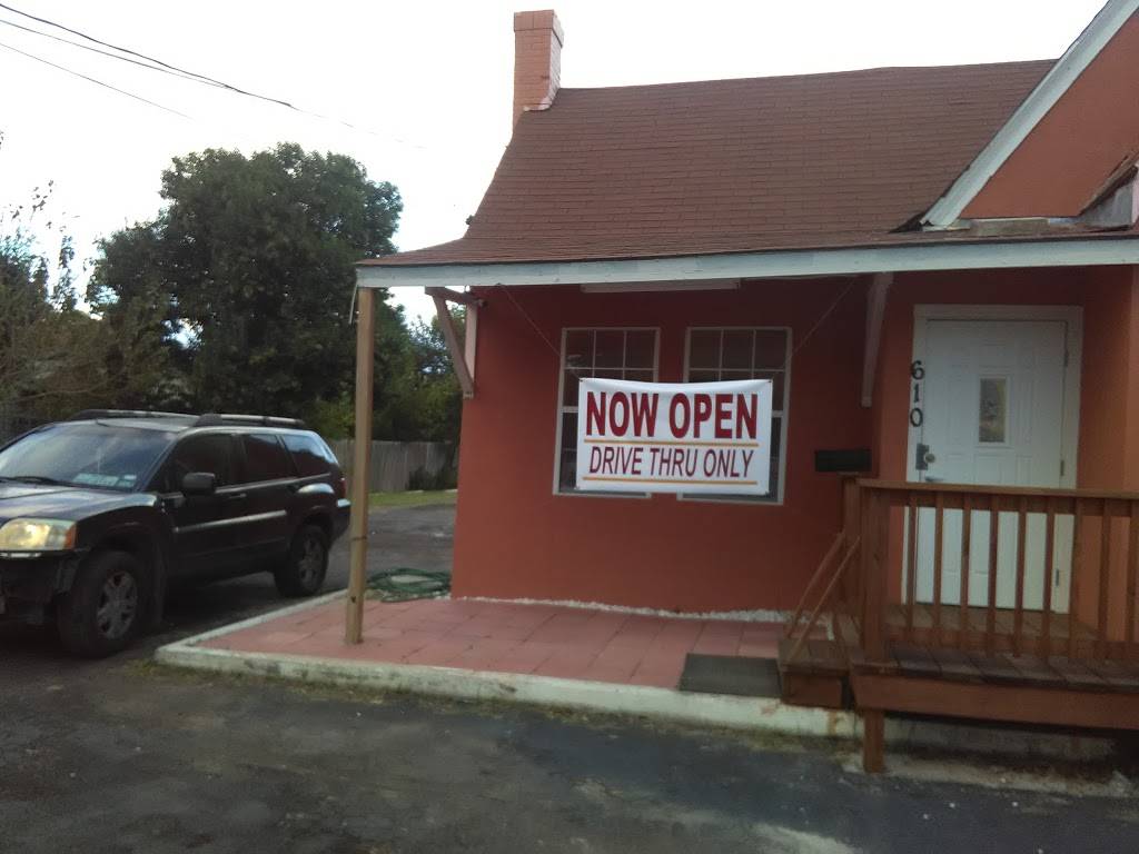 Natalies Mexican Cafe | restaurant | 610 Cupples Rd, San Antonio, TX 78237, USA | 2104340601 OR +1 210-434-0601