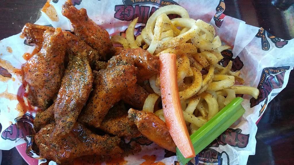 BreWingZ Restaurant and Bar | restaurant | 9410 North Fwy, Houston, TX 77037, USA | 2818471222 OR +1 281-847-1222