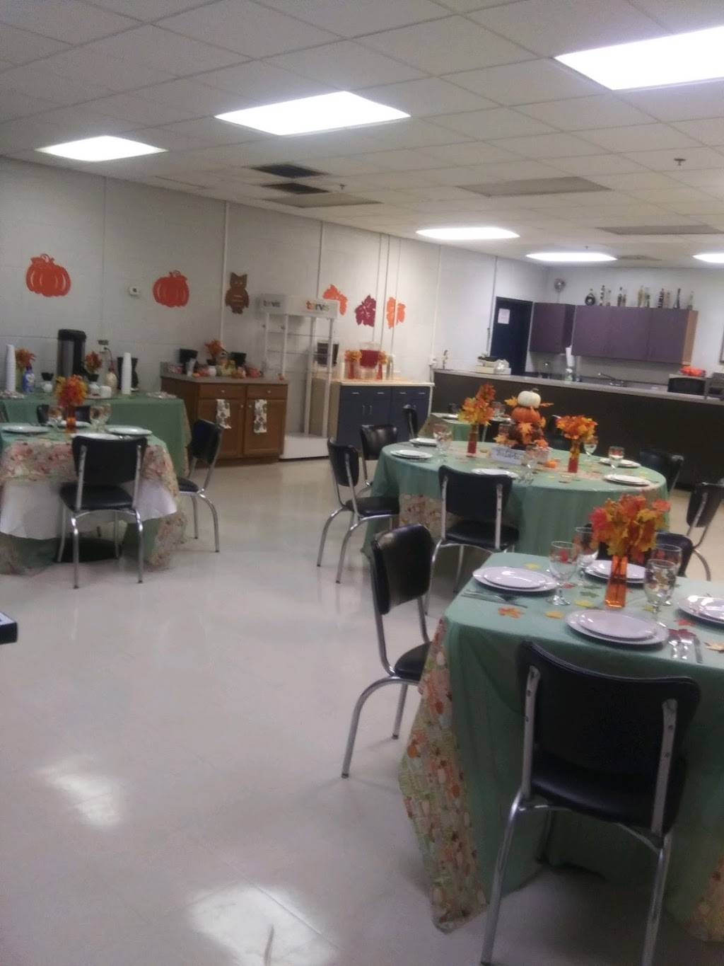 HoneyBees HomeStyle | restaurant | 2215 Madison St Suite A, Clarksville, TN 37043, USA | 9313781969 OR +1 931-378-1969