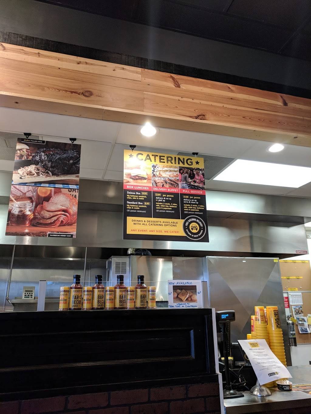 Dickeys Barbecue Pit | restaurant | 1197 Sanguinetti Rd, Sonora, CA 95370, USA | 2096773263 OR +1 209-677-3263