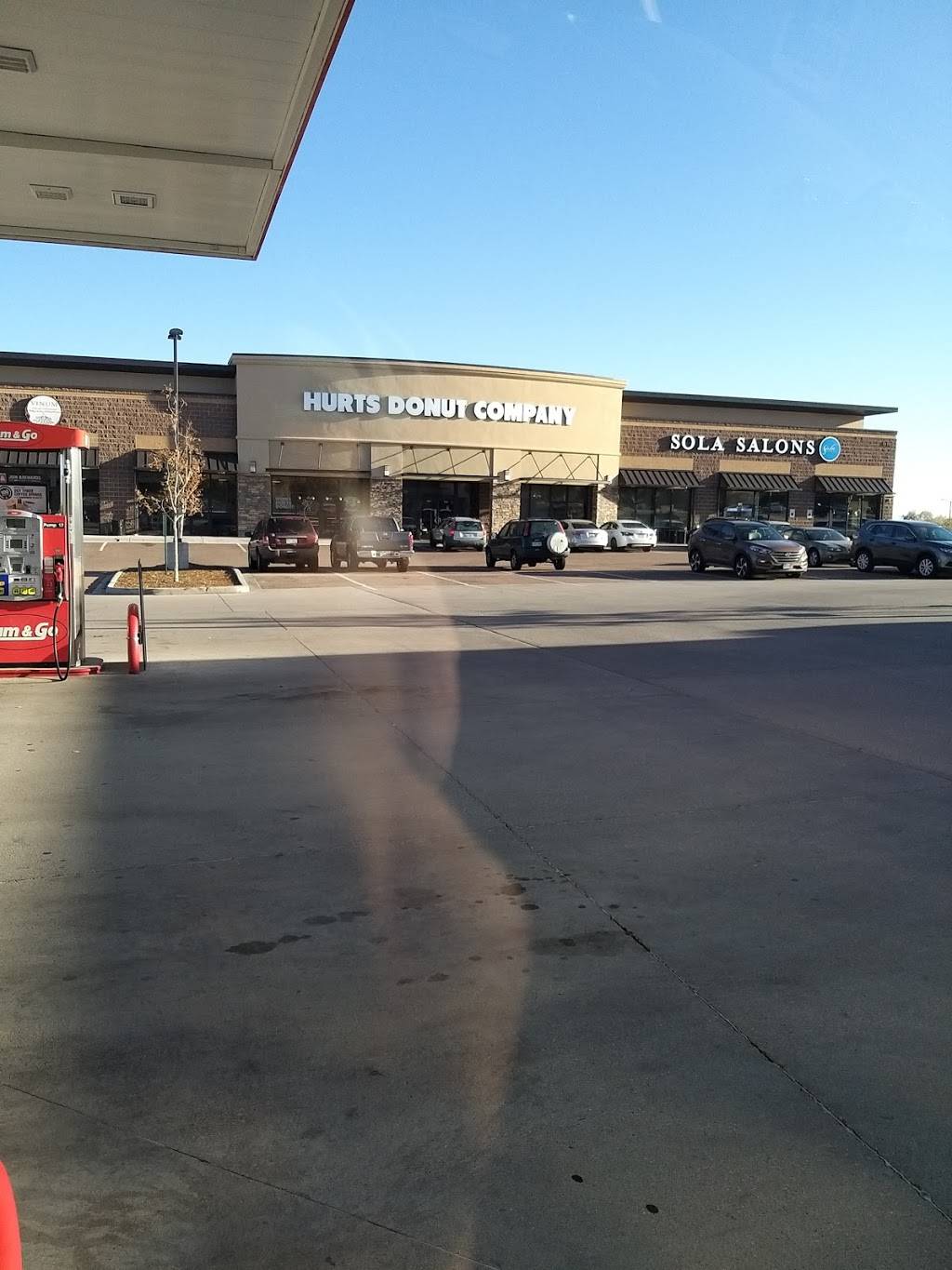 Kum & Go | meal takeaway | 6125 Barnes Rd, Colorado Springs, CO 80922, USA | 7192190685 OR +1 719-219-0685