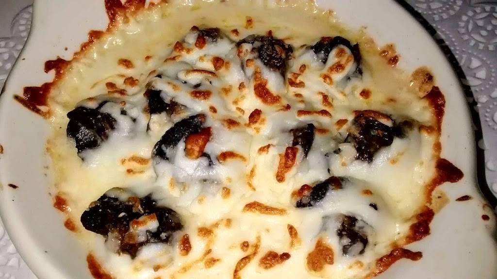 Casa Grecque | restaurant | 912 Rue Principale, Granby, QC J2G 2Z4, Canada | 4507777250 OR +1 450-777-7250