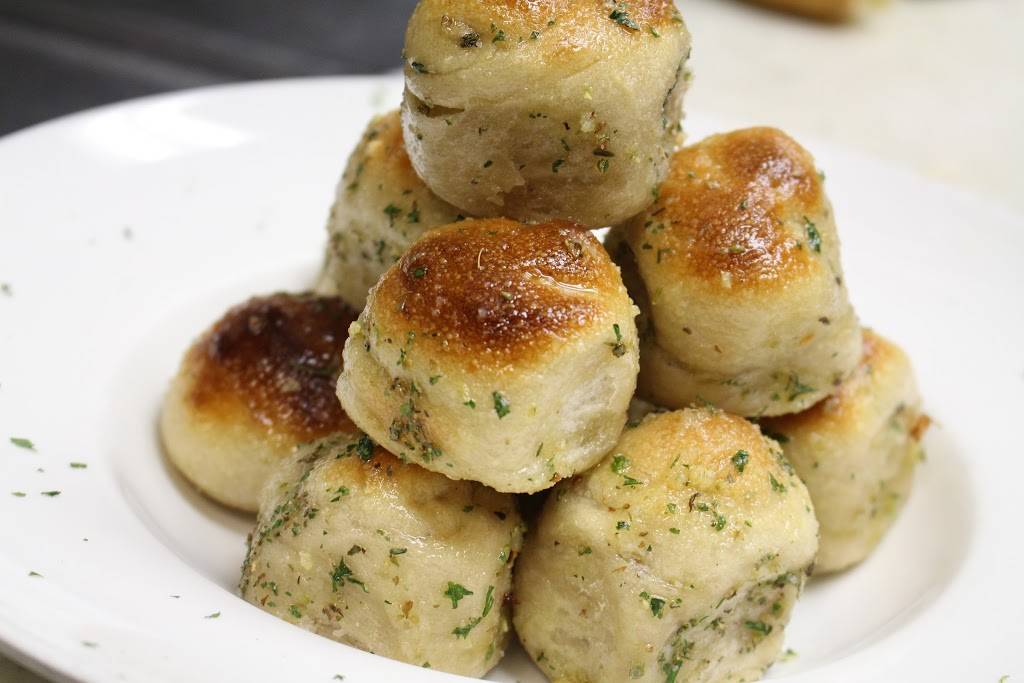 DAmores Pizza | restaurant | 2869 Thousand Oaks Blvd, Thousand Oaks, CA 91362, USA | 8054960030 OR +1 805-496-0030