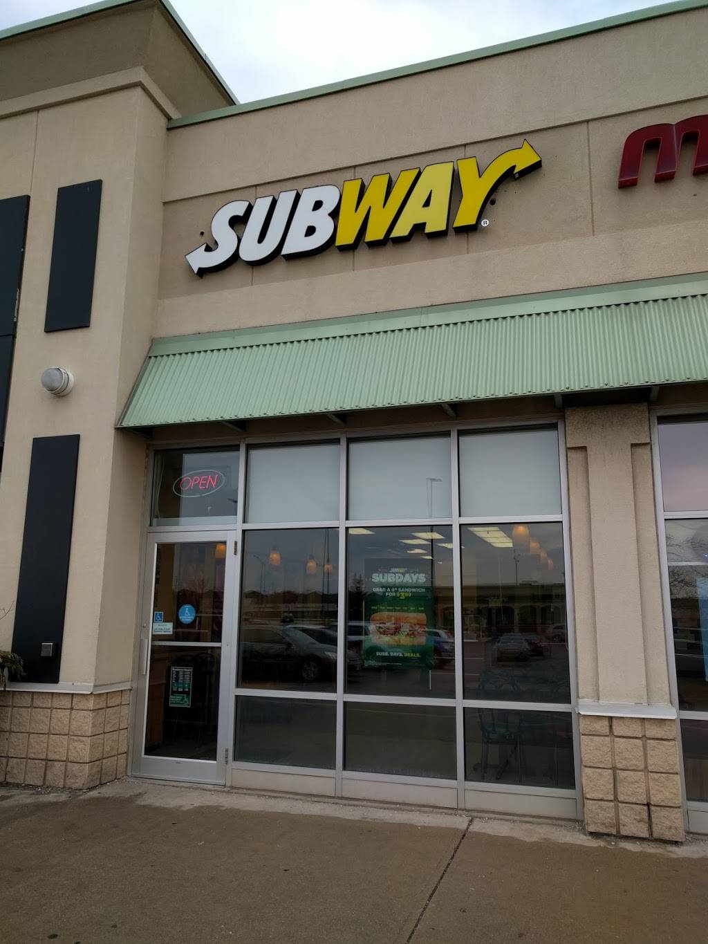 Subway | restaurant | 478 Dundas St W RioCentre Oakville, Unit 13, Oakville, ON L6H 6Y3, Canada | 9052572921 OR +1 905-257-2921