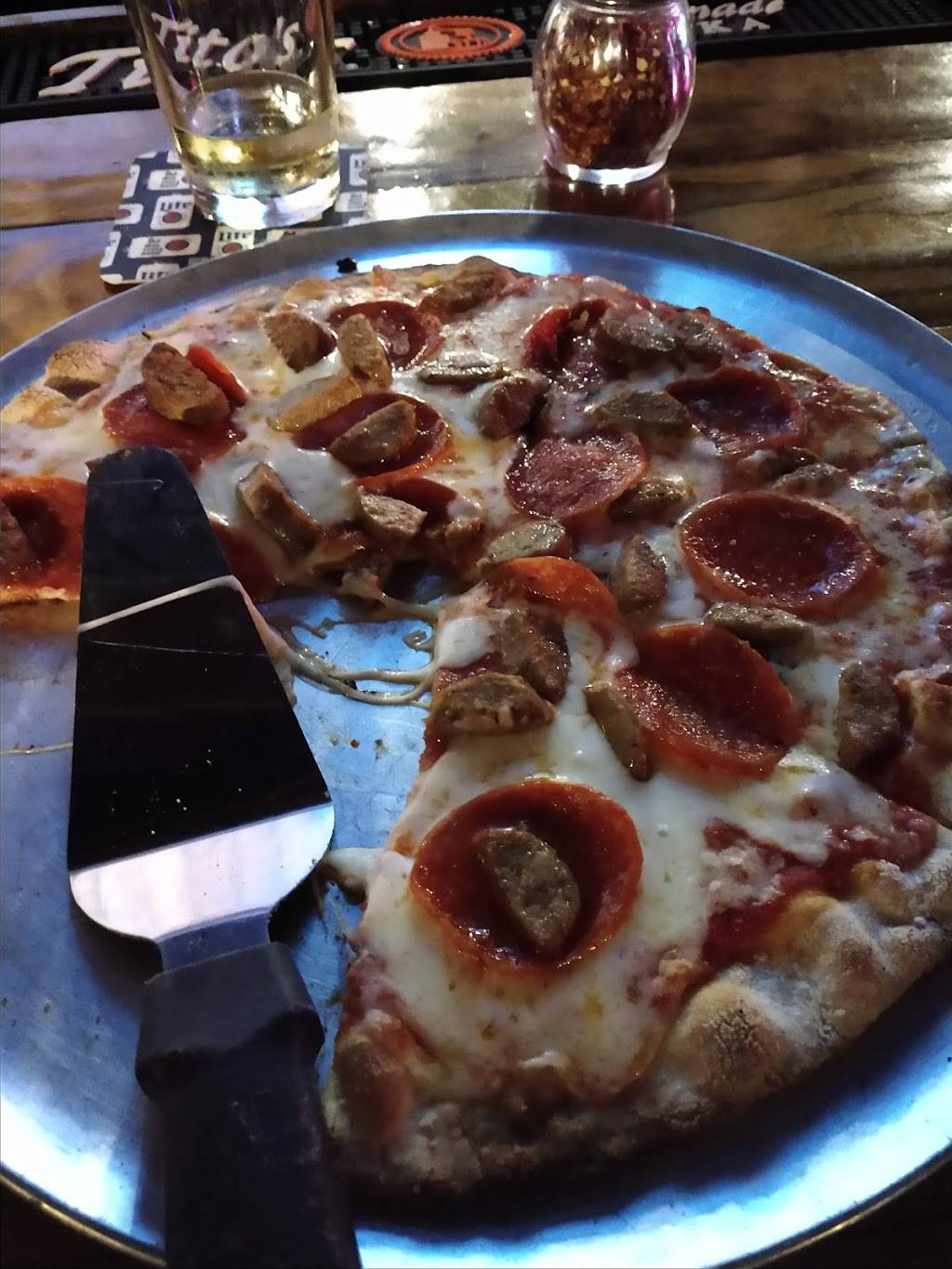 Ron Jons Burgers, Wings & Things/Caldas Coal Fire Pizza & Ital | restaurant | 3218 Waccamaw Blvd, Myrtle Beach, SC 29579, USA | 8432362225 OR +1 843-236-2225