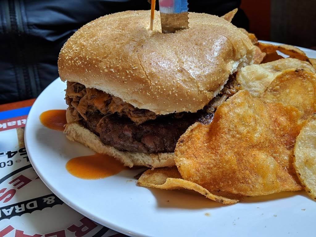 Avonia Tavern | restaurant | 7321 W Lake Rd, Fairview, PA 16415, USA | 8144745347 OR +1 814-474-5347