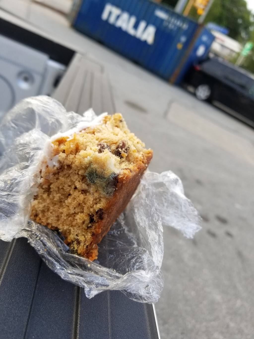 Sandys Coffee Corner | restaurant | 12 Monponsett St, Hanson, MA 02341, USA | 7812939824 OR +1 781-293-9824