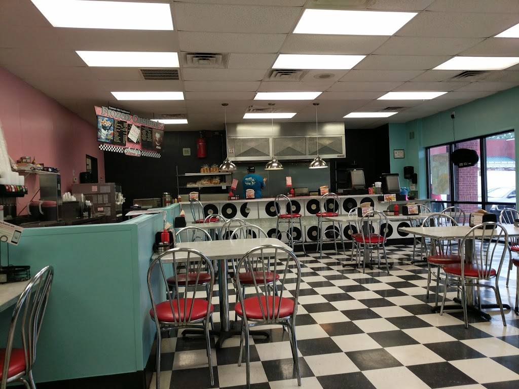 Hwy 55 Burgers Shakes & Fries | restaurant | 1725 Reed Rd NE, Leland, NC 28451, USA | 9103716700 OR +1 910-371-6700