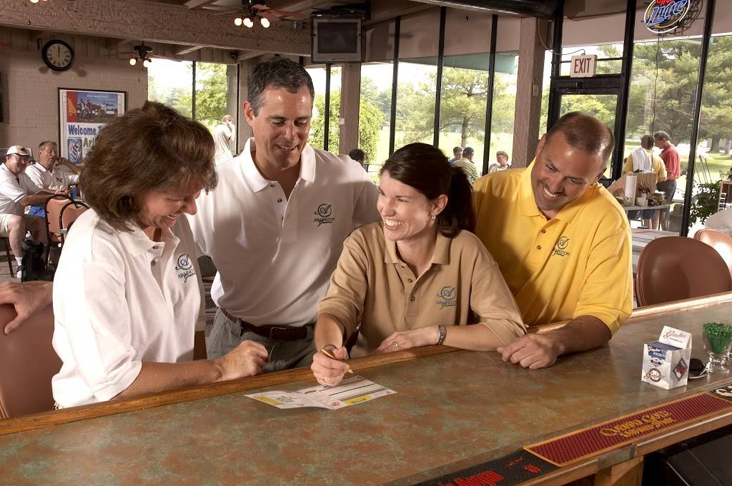 Arlington Greens Golf Course | restaurant | 200 Arlington Dr, Granite City, IL 62040, USA | 6189315232 OR +1 618-931-5232