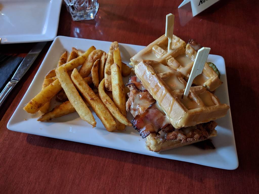 Bullwinkles Steak House | restaurant | 2919 Atlantic Hwy, Waldoboro, ME 04572, USA | 2078326272 OR +1 207-832-6272