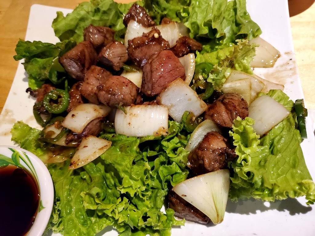 Utopia Restaurant & Lounge | restaurant | 1125 NE 82nd Ave, Portland, OR 97220, USA | 5032619370 OR +1 503-261-9370