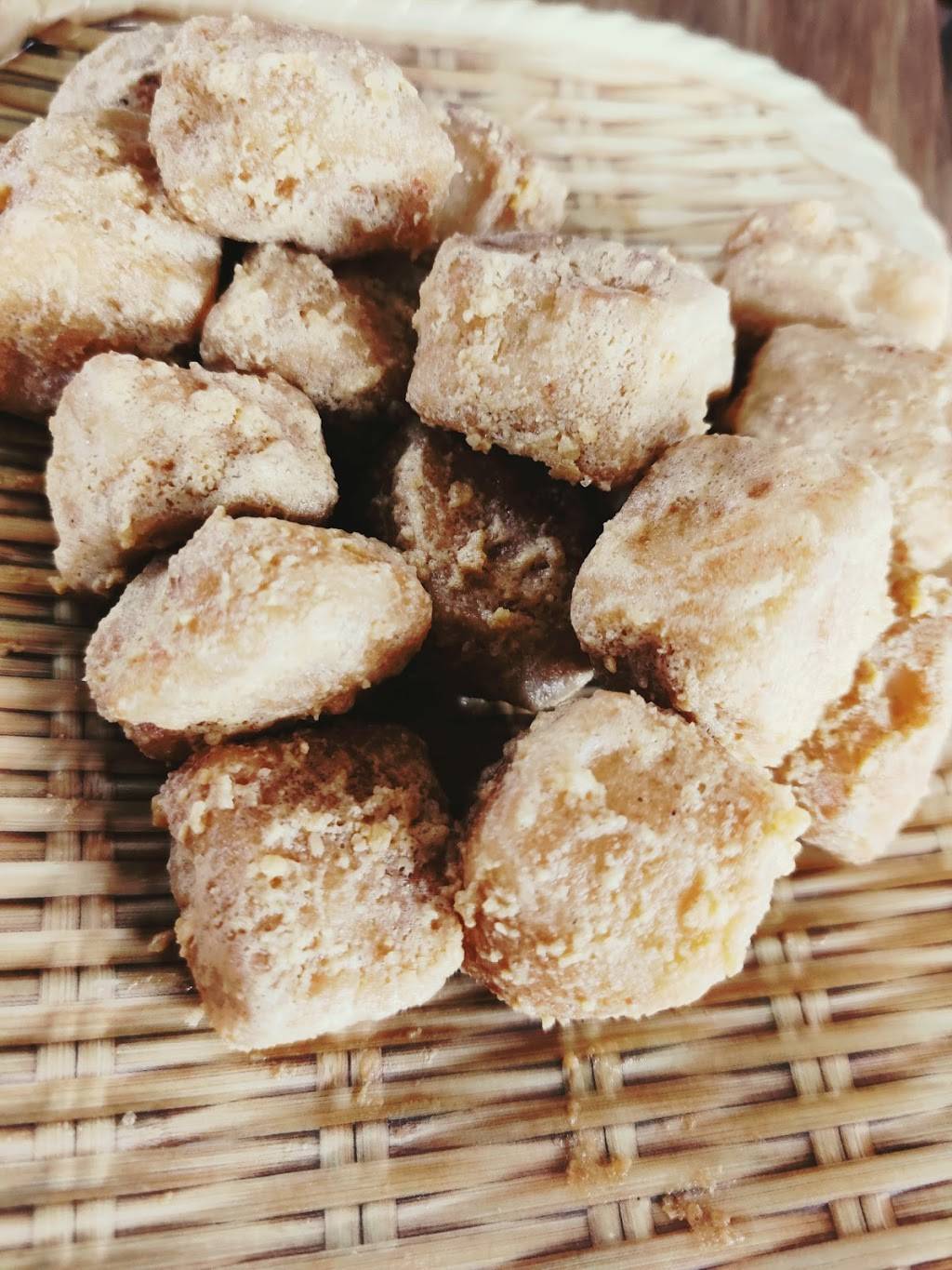 Phat Phat | restaurant | 17 S Roselle Rd, Schaumburg, IL 60193, USA | 8472502345 OR +1 847-250-2345