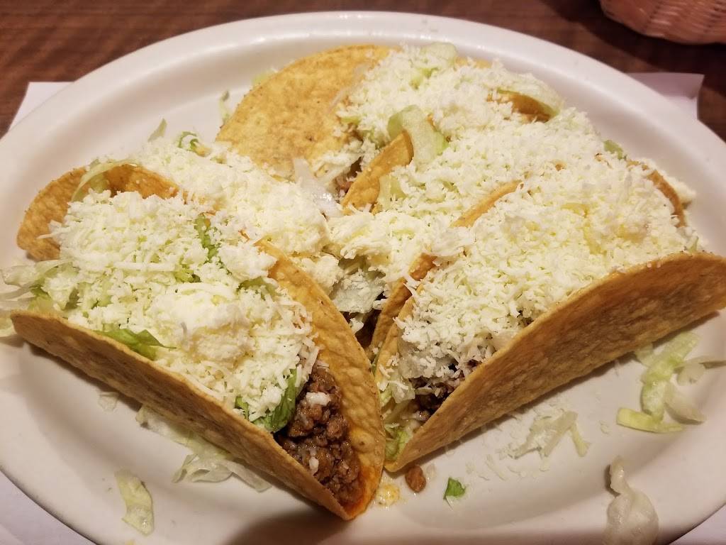 El Mezcal | restaurant | 5720 Windy Dr, Stevens Point, WI 54481, USA | 7153421521 OR +1 715-342-1521