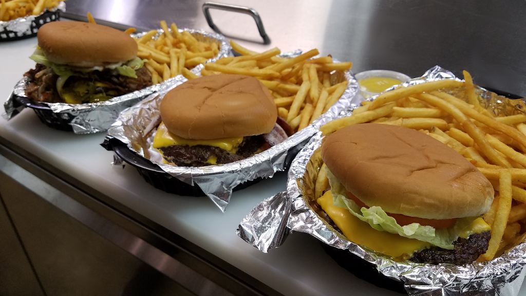 Johnny Grylls II, Huntsville | restaurant | 6125 University Dr NW, Huntsville, AL 35806, USA | 2562708041 OR +1 256-270-8041