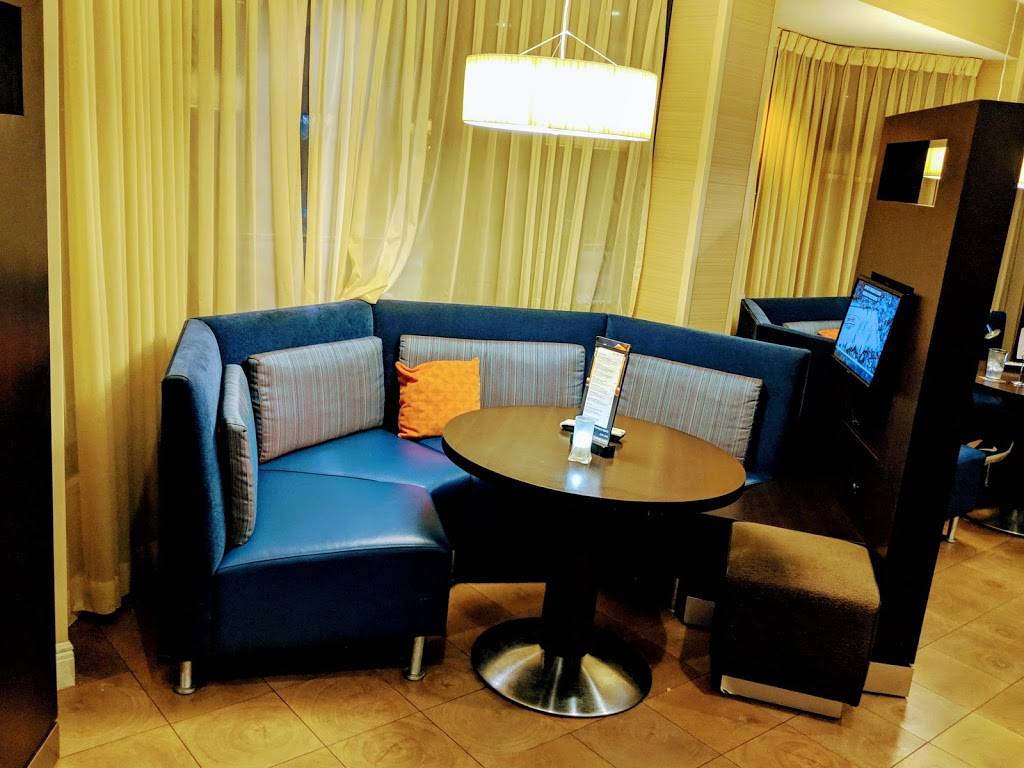 The Bistro – Eat. Drink. Connect.® | restaurant | 6280 Ridgewood Ct Dr, Jackson, MS 39211, USA | 6019569991 OR +1 601-956-9991