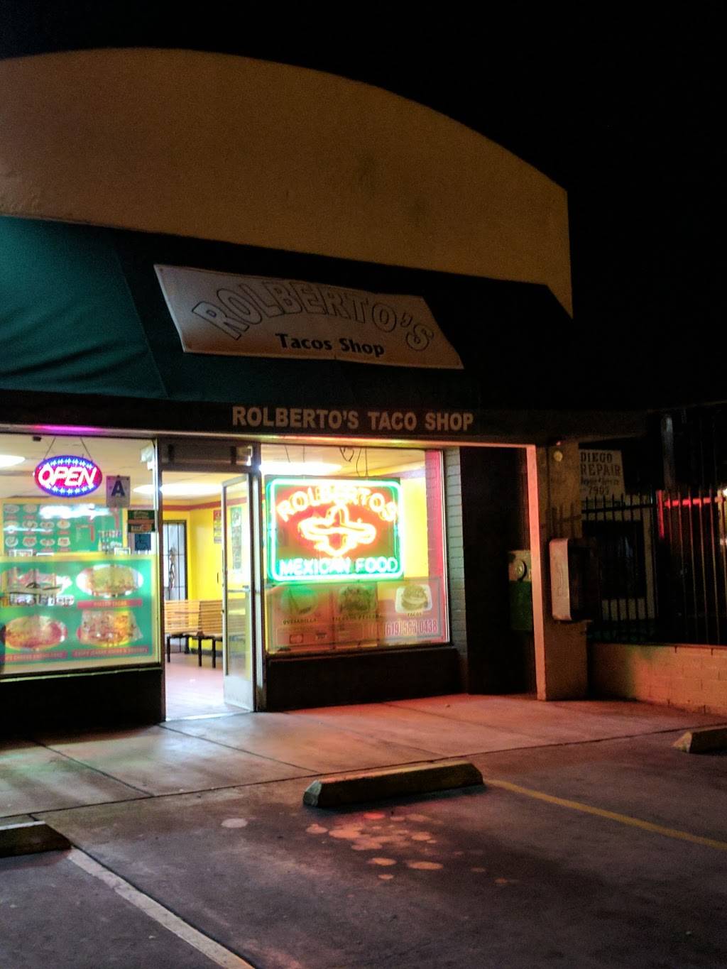 Rolbertos Taco Shop | restaurant | 3462 Adams Ave, San Diego, CA 92116, USA | 6195630438 OR +1 619-563-0438