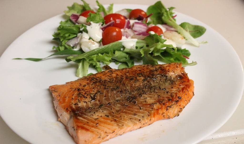 Sallys Fish and Things | restaurant | 8922 Flatlands Ave, Brooklyn, NY 11236, USA | 7187637000 OR +1 718-763-7000