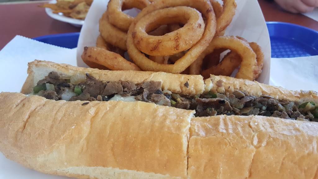 Bingo Burgers & Subs | restaurant | 502 S James Campbell Blvd, Columbia, TN 38401, USA | 9313300044 OR +1 931-330-0044
