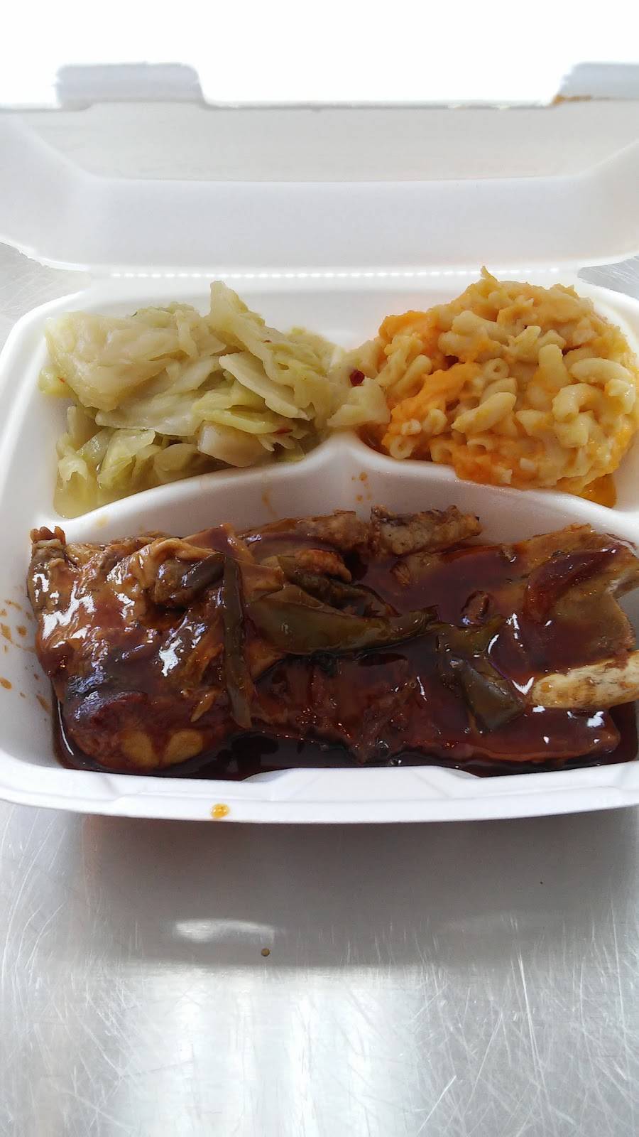 Madelines Kitchen Inc. | restaurant | 200 Washington Ave, Weldon, NC 27890, USA | 2526788700 OR +1 252-678-8700