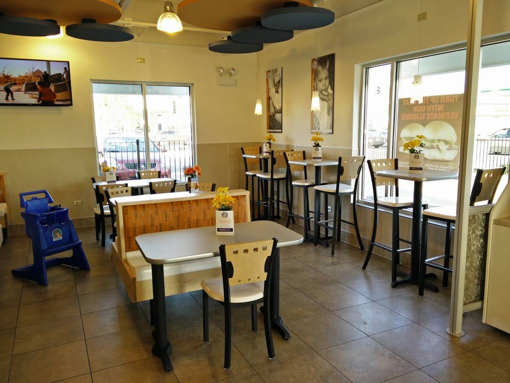 White Castle | restaurant | 3212 W Addison St, Chicago, IL 60618, USA | 7735392505 OR +1 773-539-2505