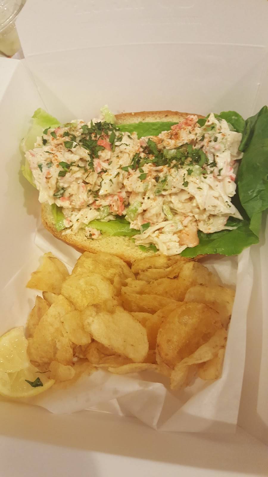 Daylee Public House | restaurant | 453 W Main St, Waukesha, WI 53186, USA | 2625490508 OR +1 262-549-0508