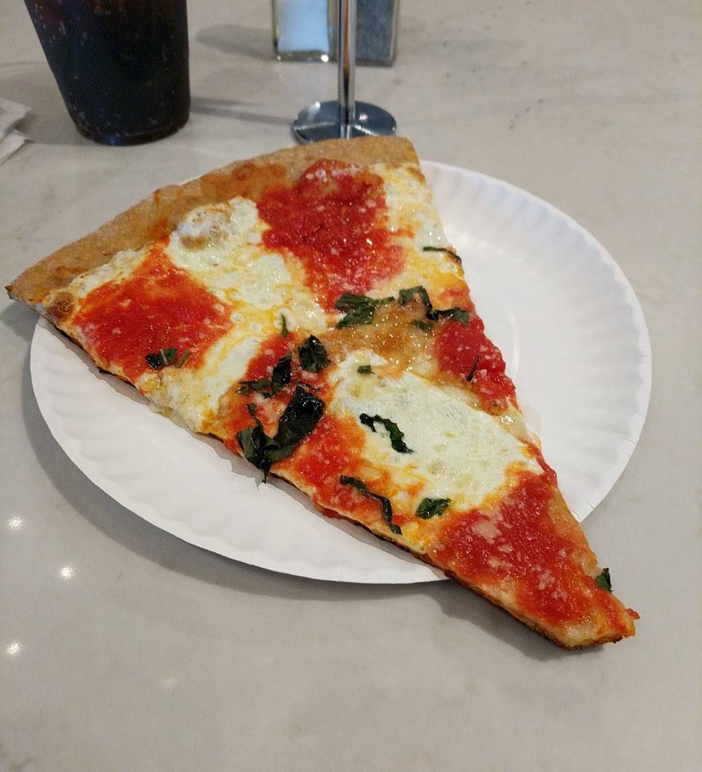 Luigis | restaurant | 526 Jericho Turnpike, Mineola, NY 11501, USA | 5162947400 OR +1 516-294-7400