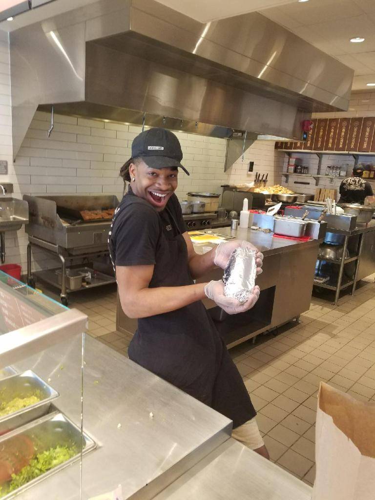 Chipotle Mexican Grill | restaurant | 11638 Clifton Blvd, Cleveland, OH 44102, USA | 2169612491 OR +1 216-961-2491