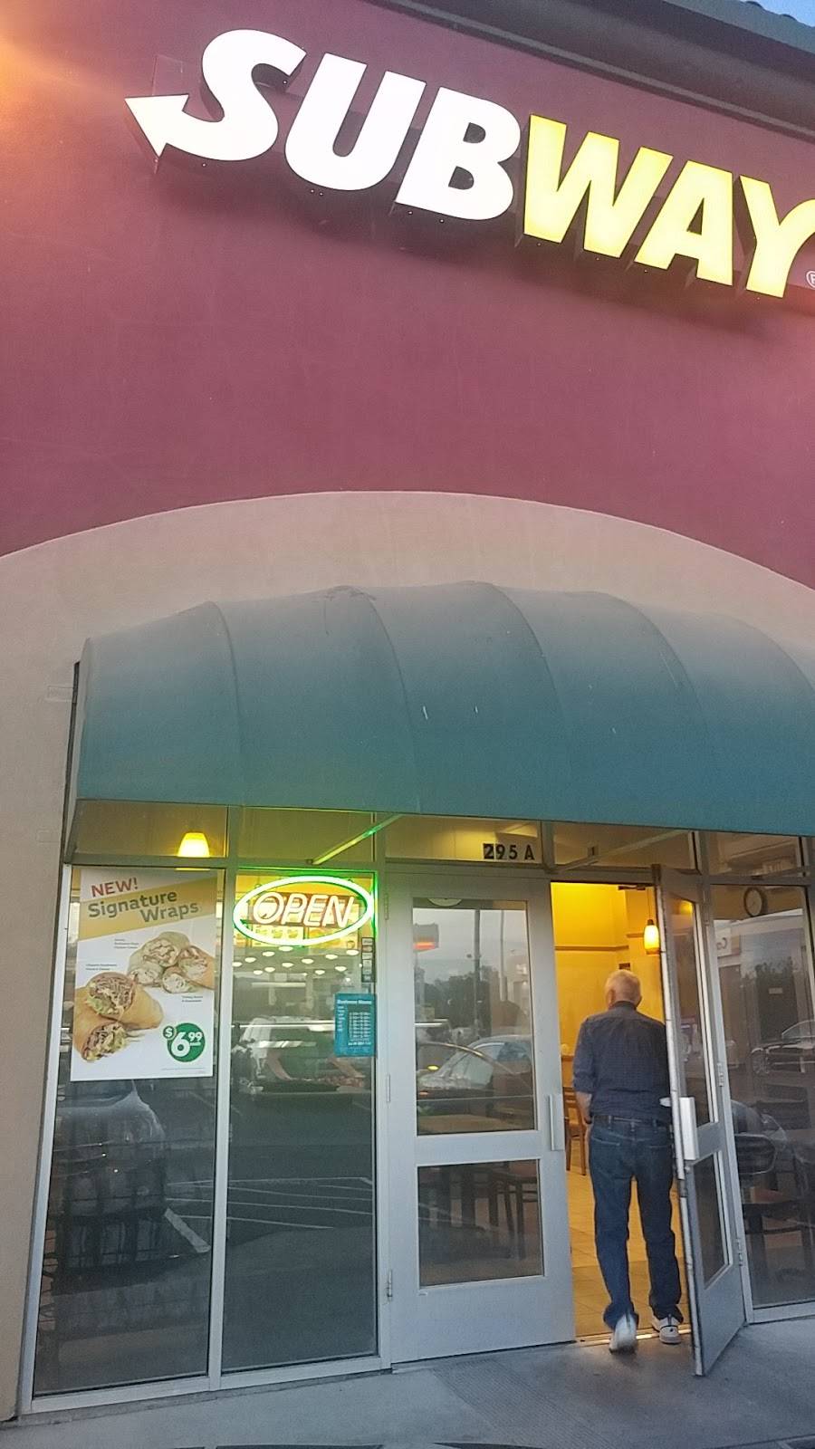 Subway | restaurant | 295 E St A, Williams, CA 95987, USA | 5304735877 OR +1 530-473-5877