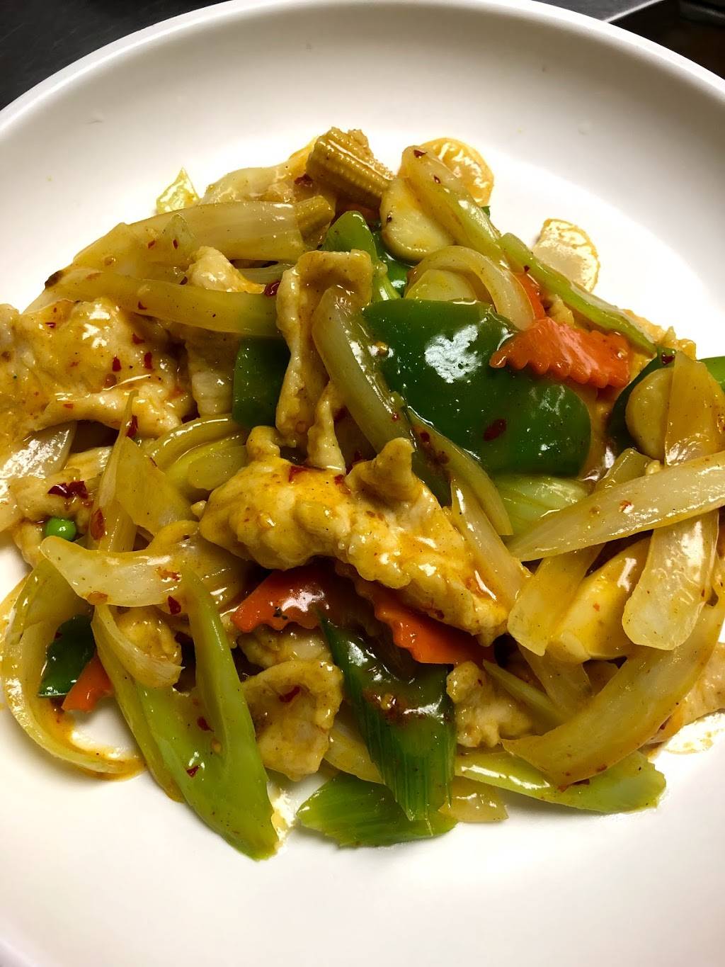 Asian Taste | restaurant | 825 A W King St, Shippensburg, PA 17257, USA | 7175301118 OR +1 717-530-1118