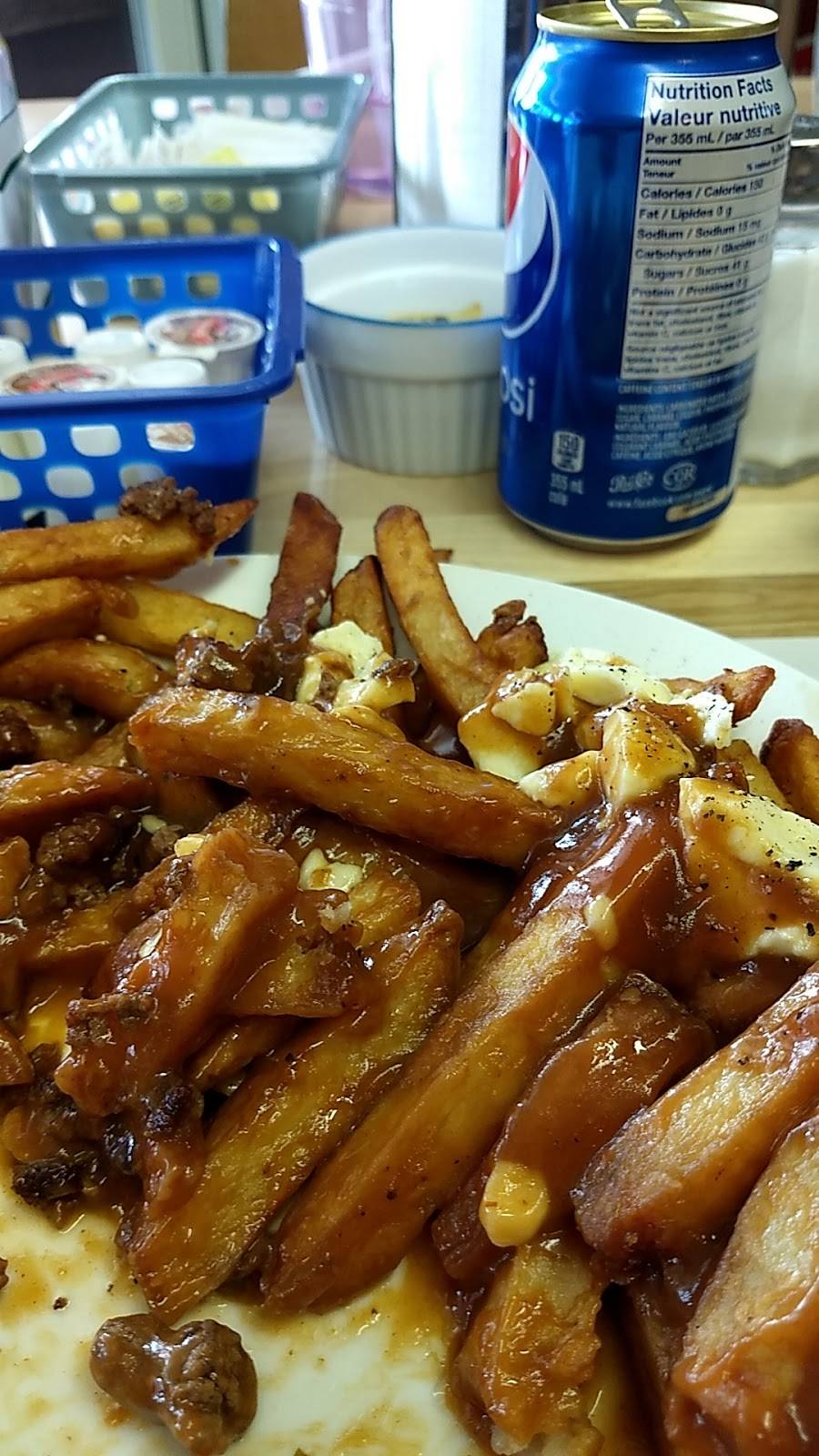 Restaurant La petite Venise | restaurant | 41 Rue de la Fabrique, Saint-Rémi-de-Tingwick, QC J0A 1K0, Canada | 8197407172 OR +1 819-740-7172