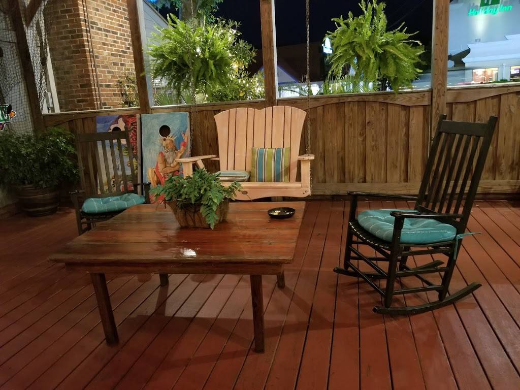 Hieronymus Seafood Restaurant & Oyster Bar | restaurant | 5035 Market St, Wilmington, NC 28405, USA | 9103926313 OR +1 910-392-6313