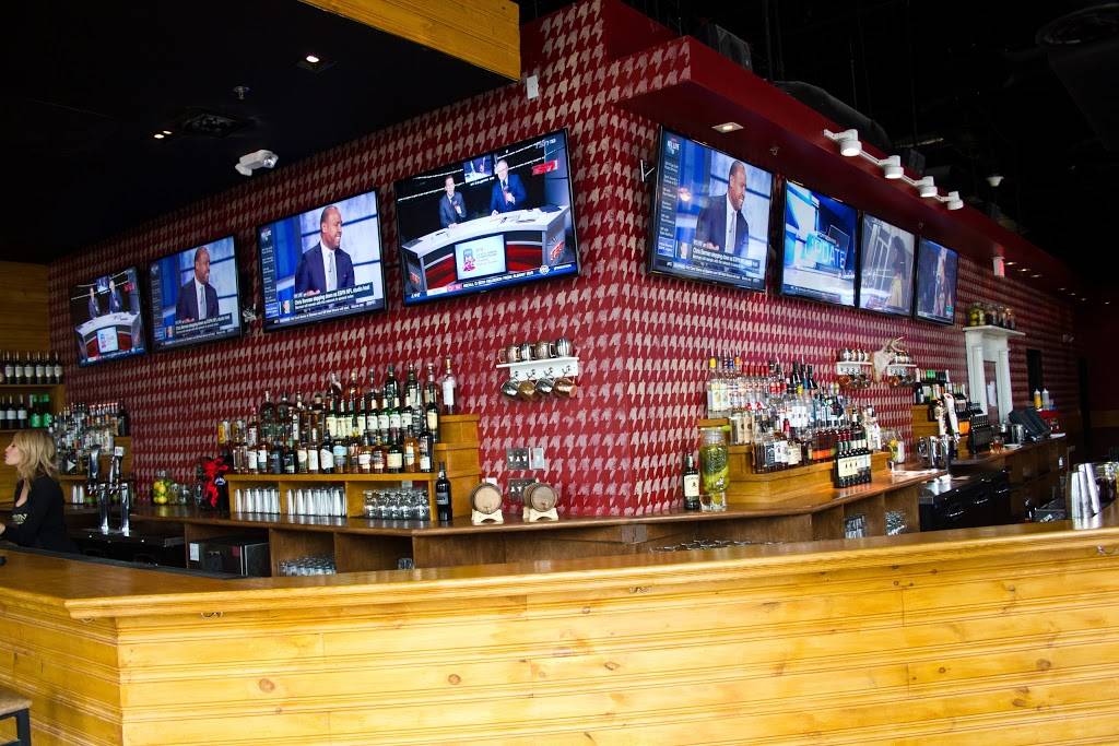 Quinns | restaurant | 1724-1744 Wilson Blvd, Arlington, VA 22209, USA | 7036403566 OR +1 703-640-3566