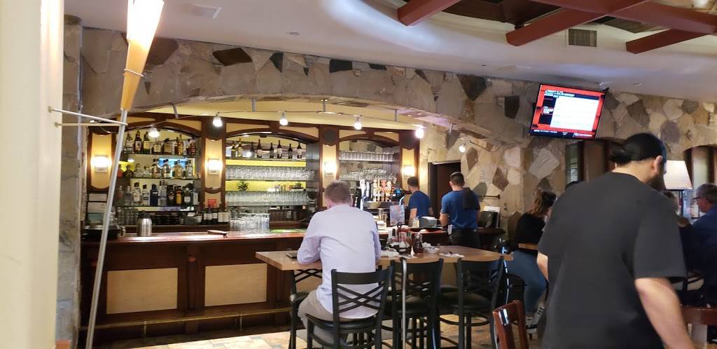 Broken Yolk Cafe Palm Springs | cafe | 262 S Palm Canyon Dr, Palm Springs, CA 92262, USA | 7603189655 OR +1 760-318-9655