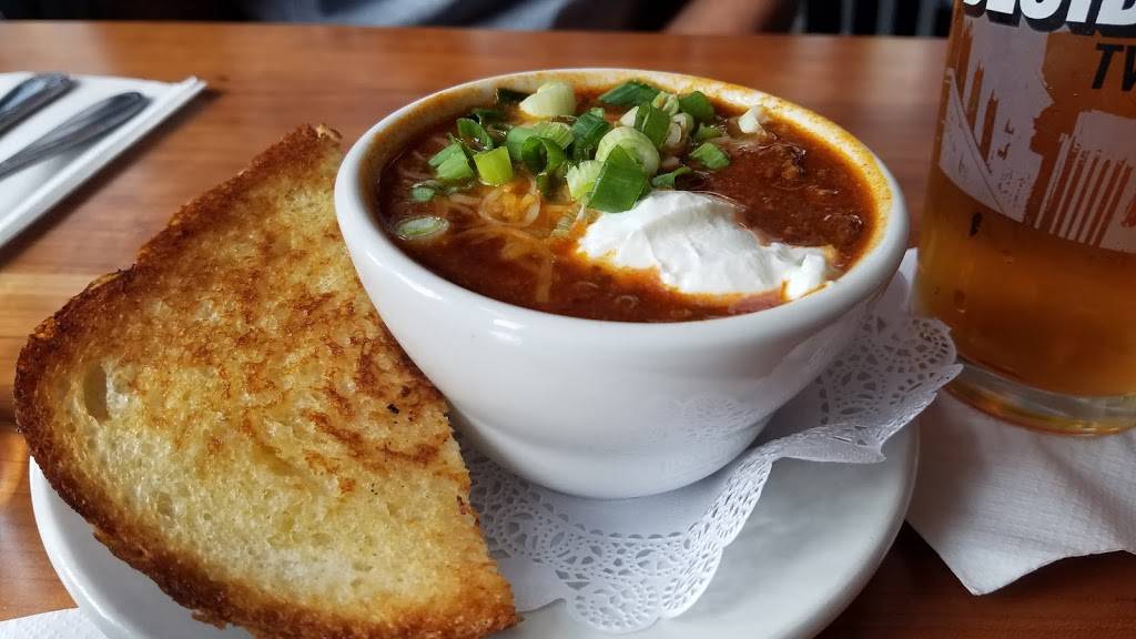 Loon Cafe St. Paul | restaurant | 426 St Peter St, St Paul, MN 55102, USA | 6513304777 OR +1 651-330-4777